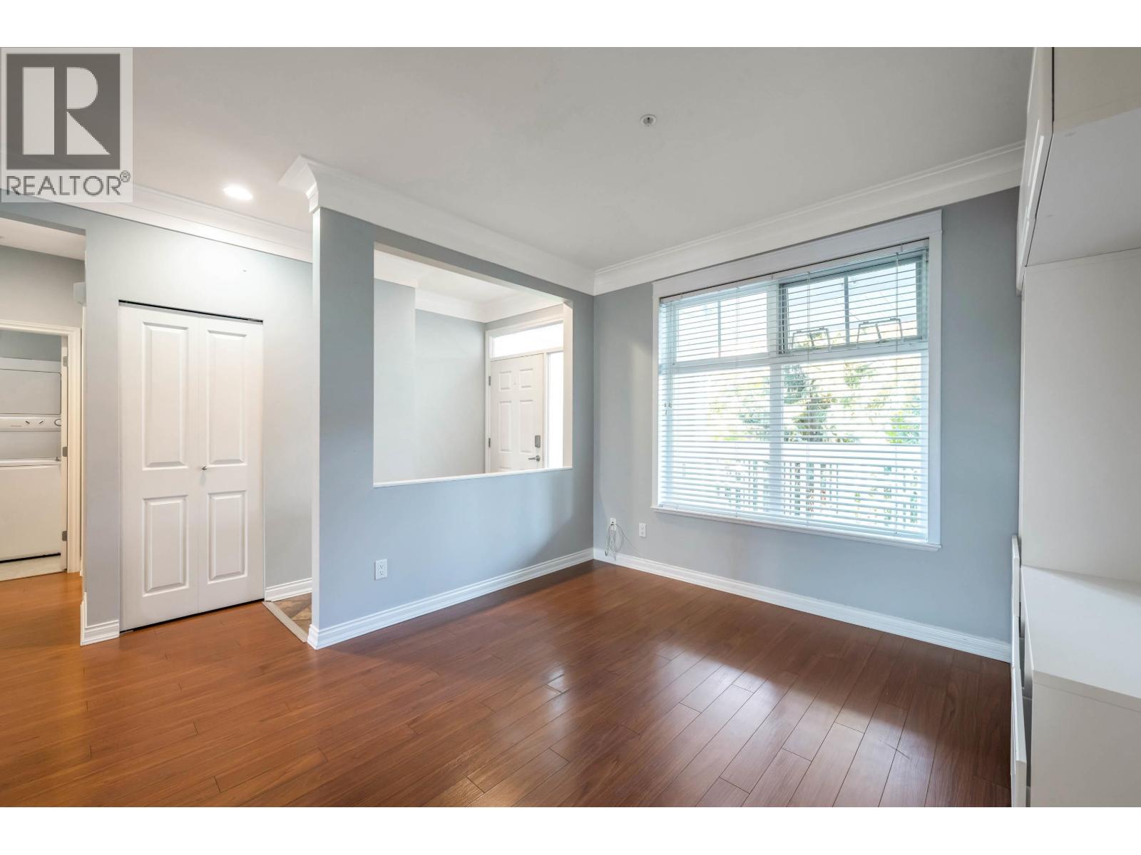 #213-6263 RIVER Road, Delta