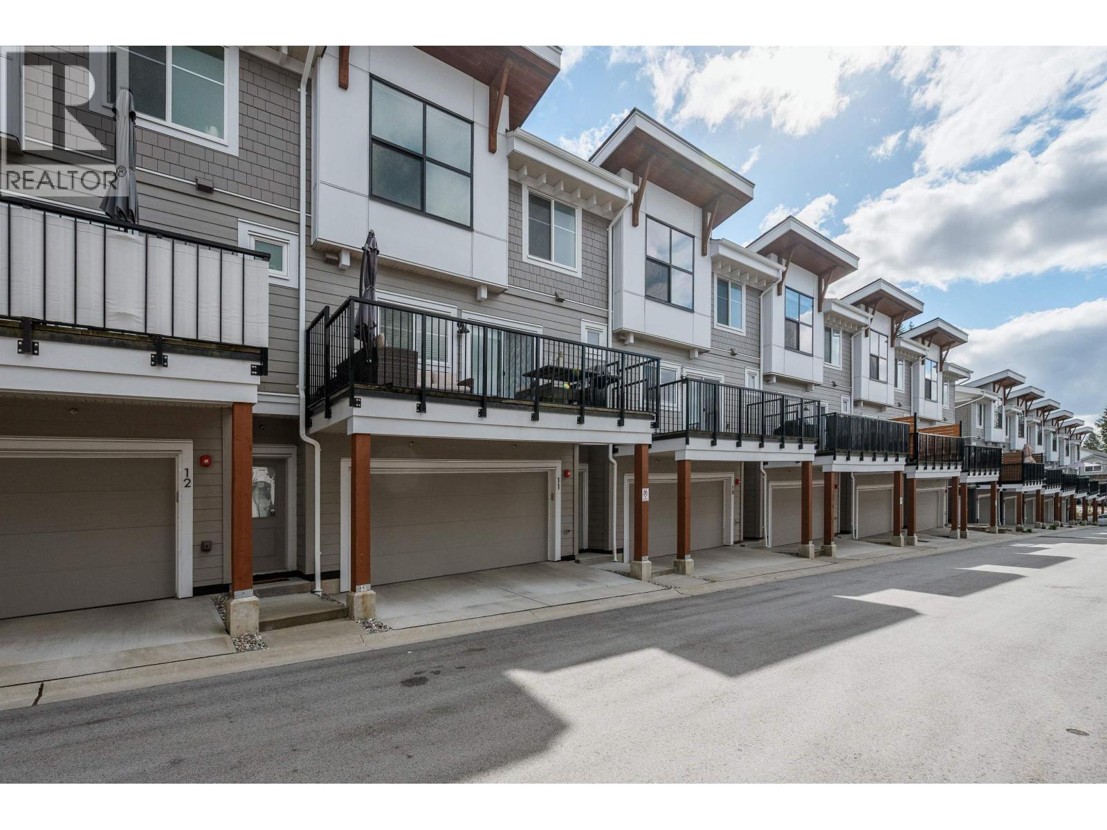 11 23183 136 AVENUE, Maple Ridge