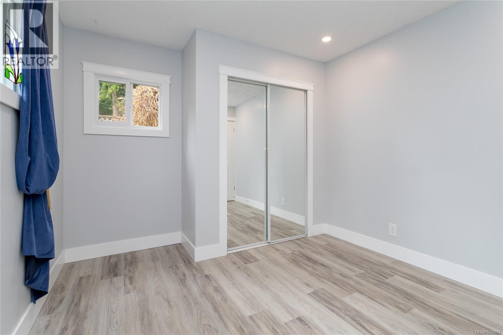 #41 2500 FLORENCE LAKE RD - 12