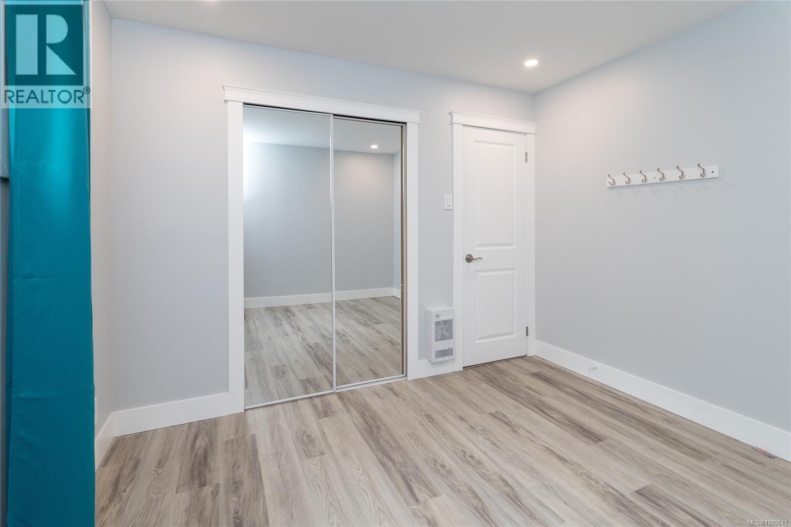 #41 2500 FLORENCE LAKE RD - 15