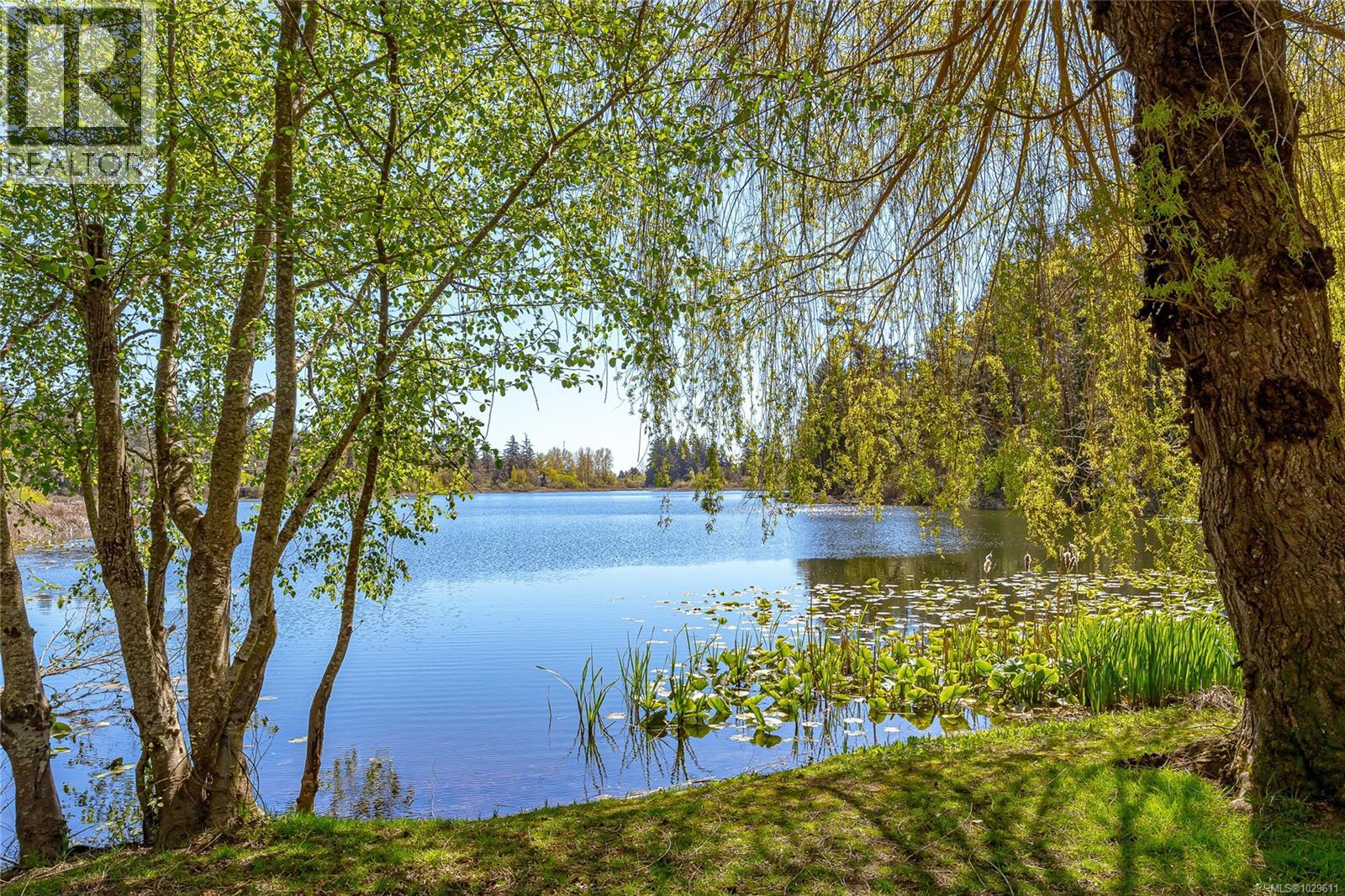 #41 2500 FLORENCE LAKE RD - 34