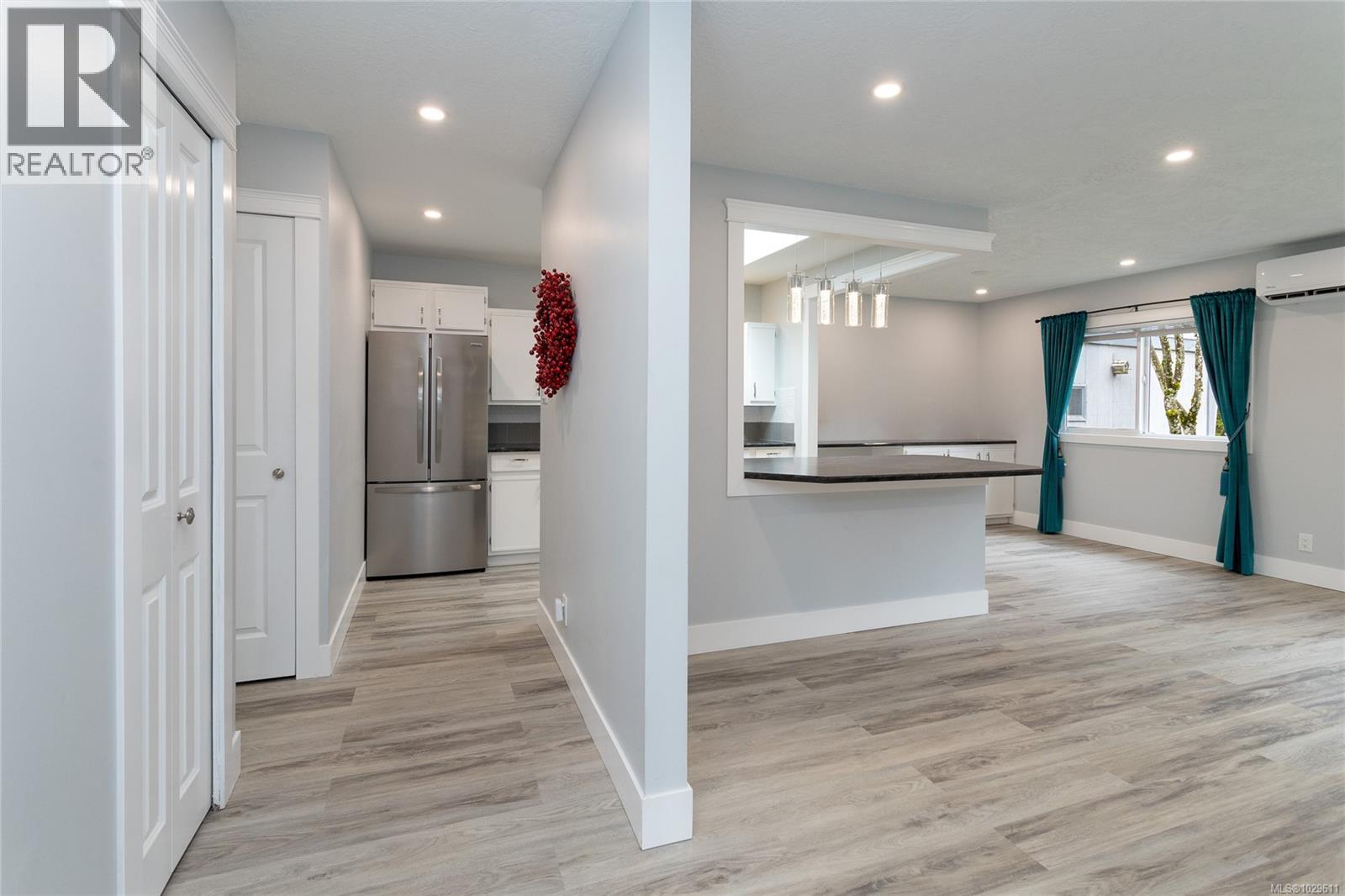 #41 2500 FLORENCE LAKE RD - 5