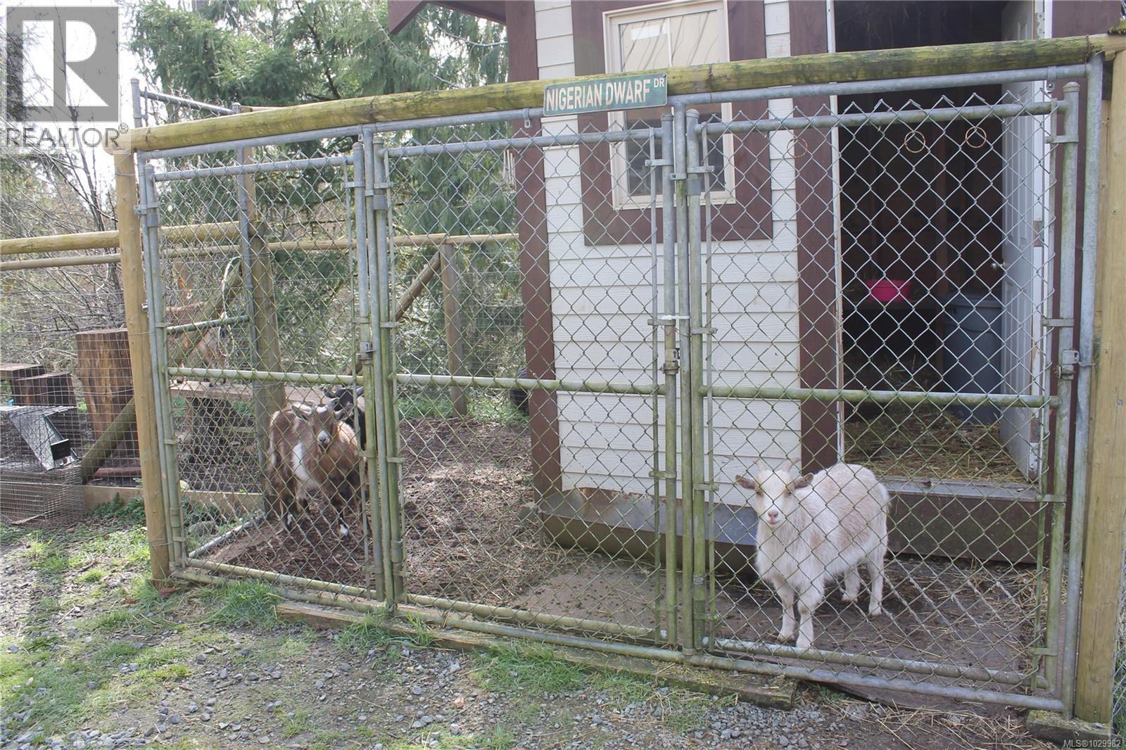 4920 BLYTH RD - Image 3