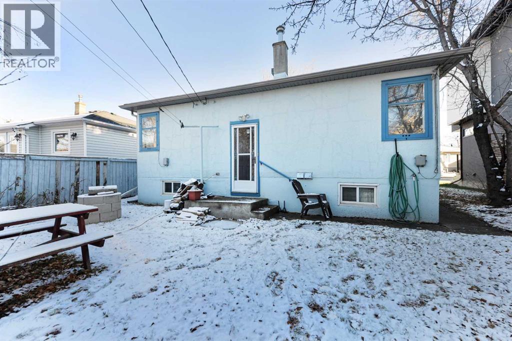 Single Family House Bungalow for Sale in  Mountview Crescent NE Winston Heights/Mountview Calgary 