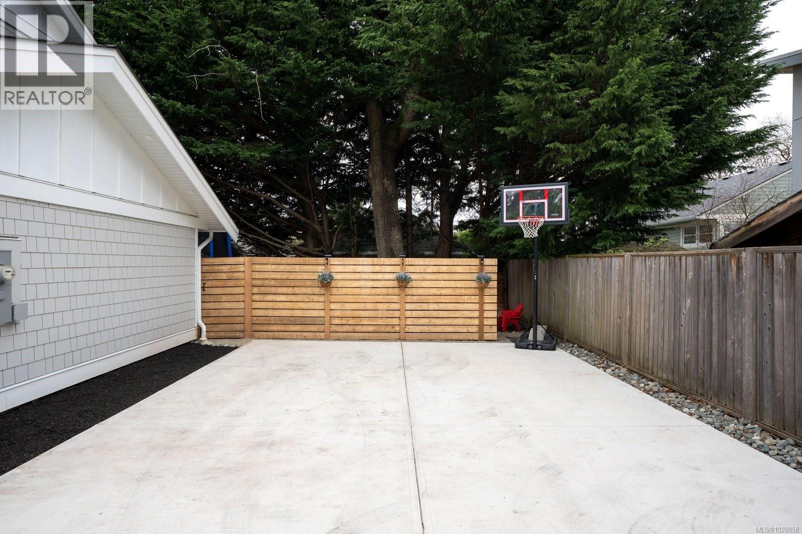  957 Maddison Street, Victoria