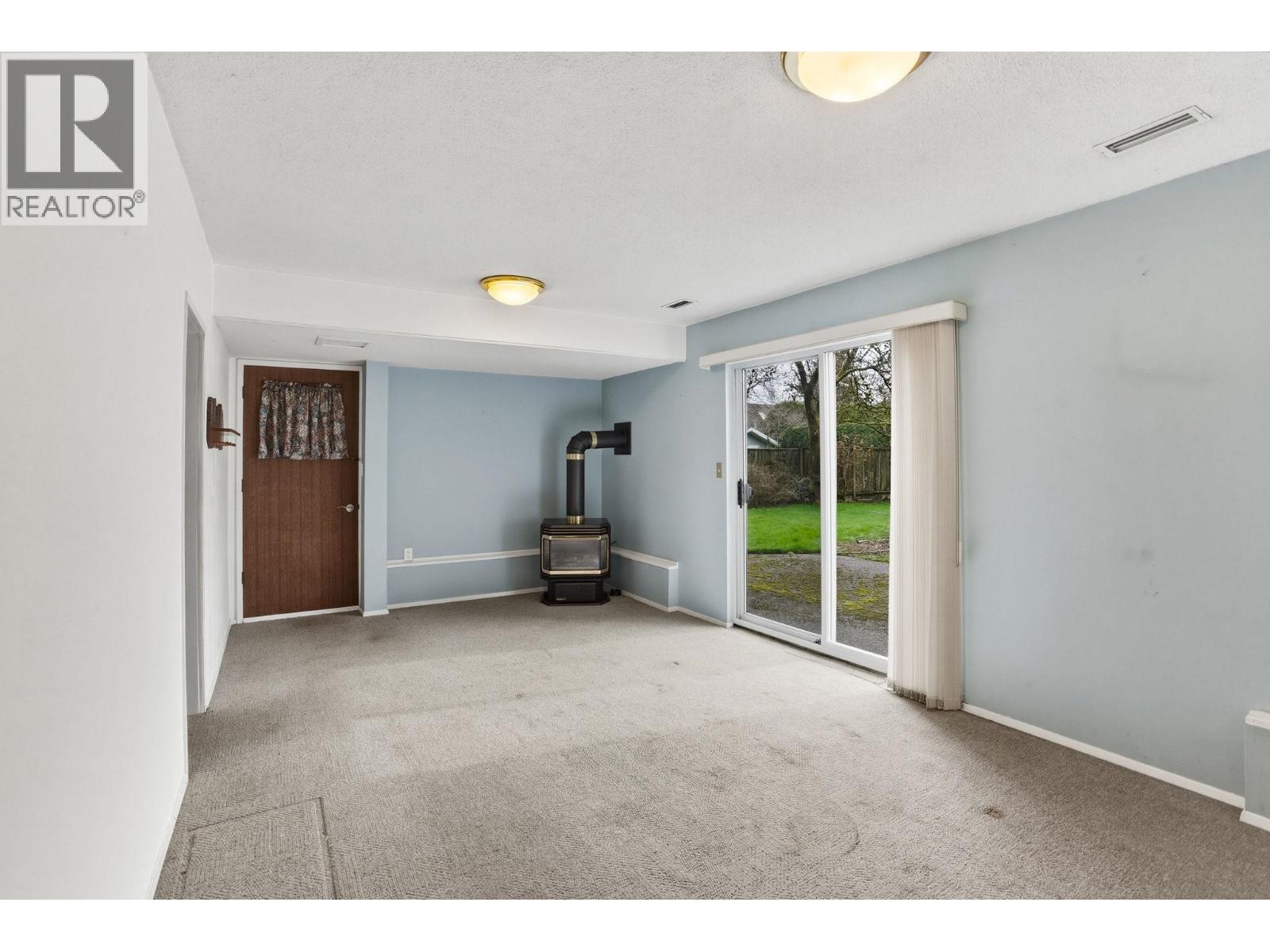 4952 FENTON Drive, Ladner