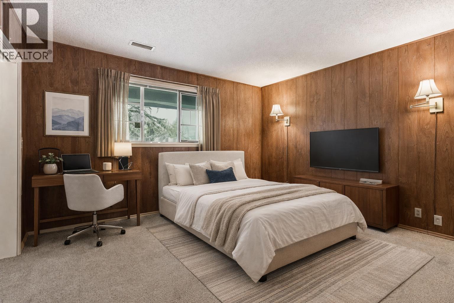 4952 FENTON Drive, Ladner