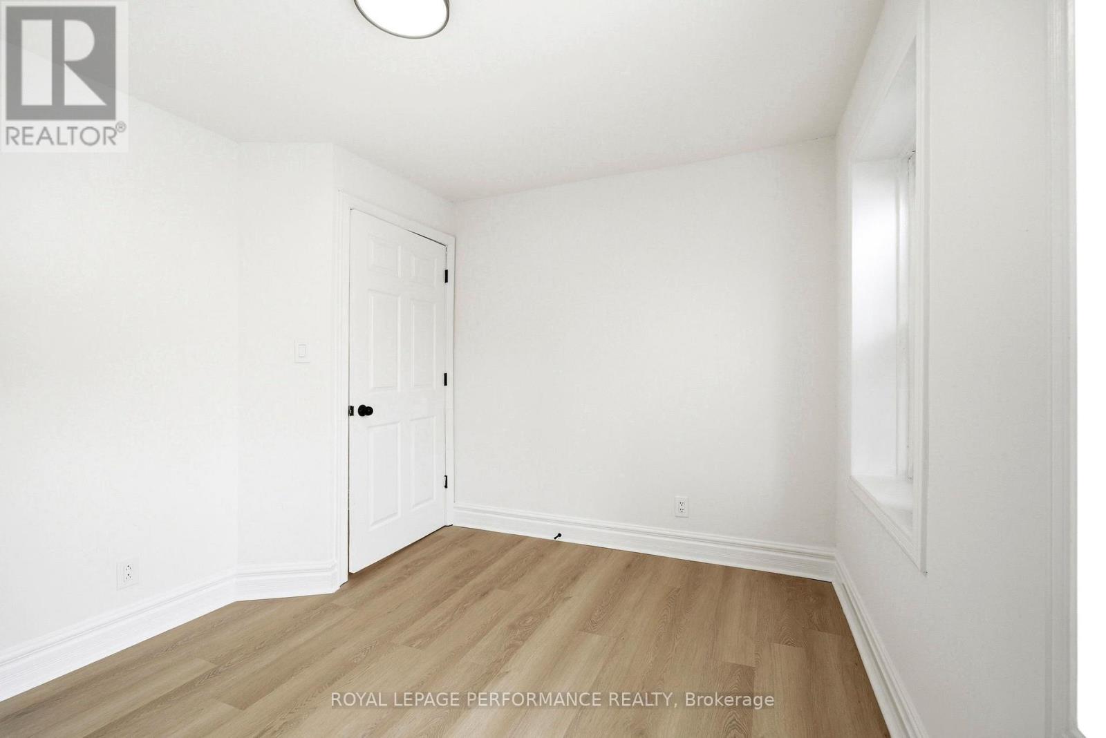 441 ADOLPHUS STREET - 18