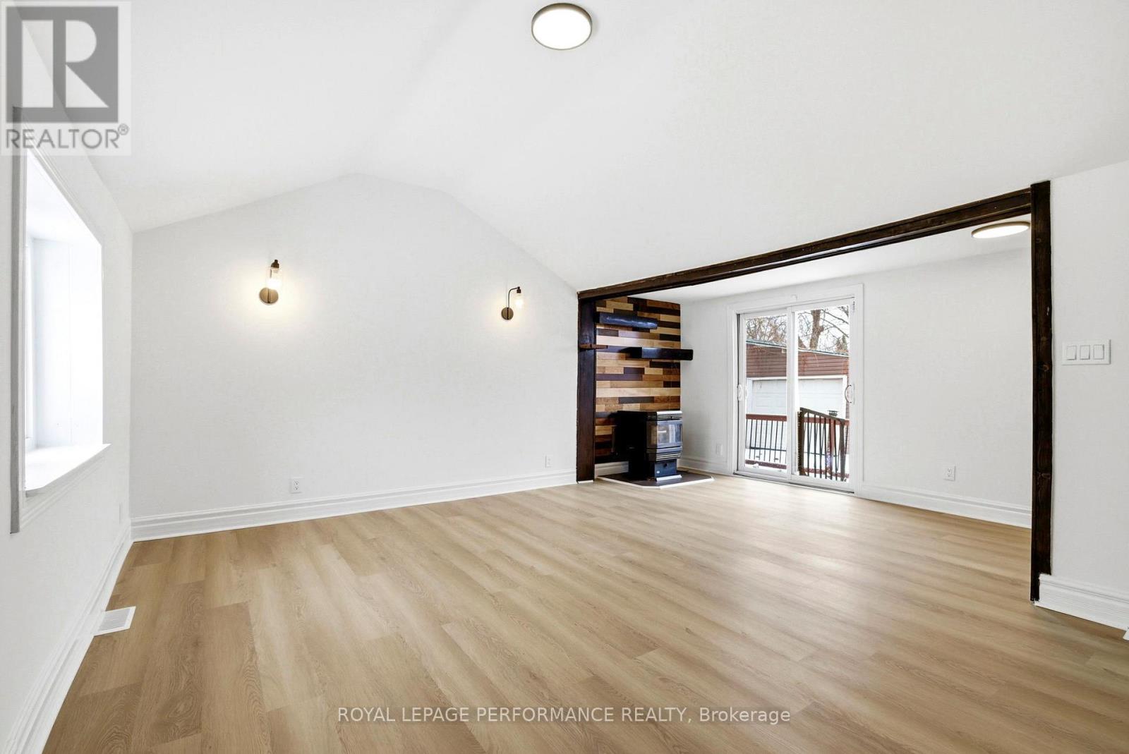 441 ADOLPHUS STREET — photo 20
