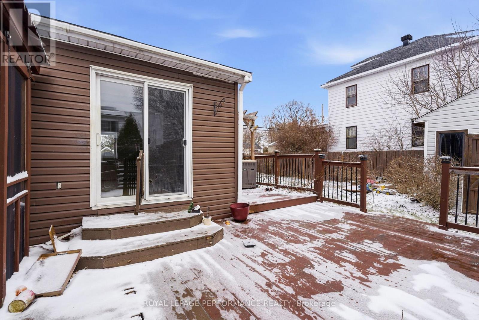 441 ADOLPHUS STREET — photo 36