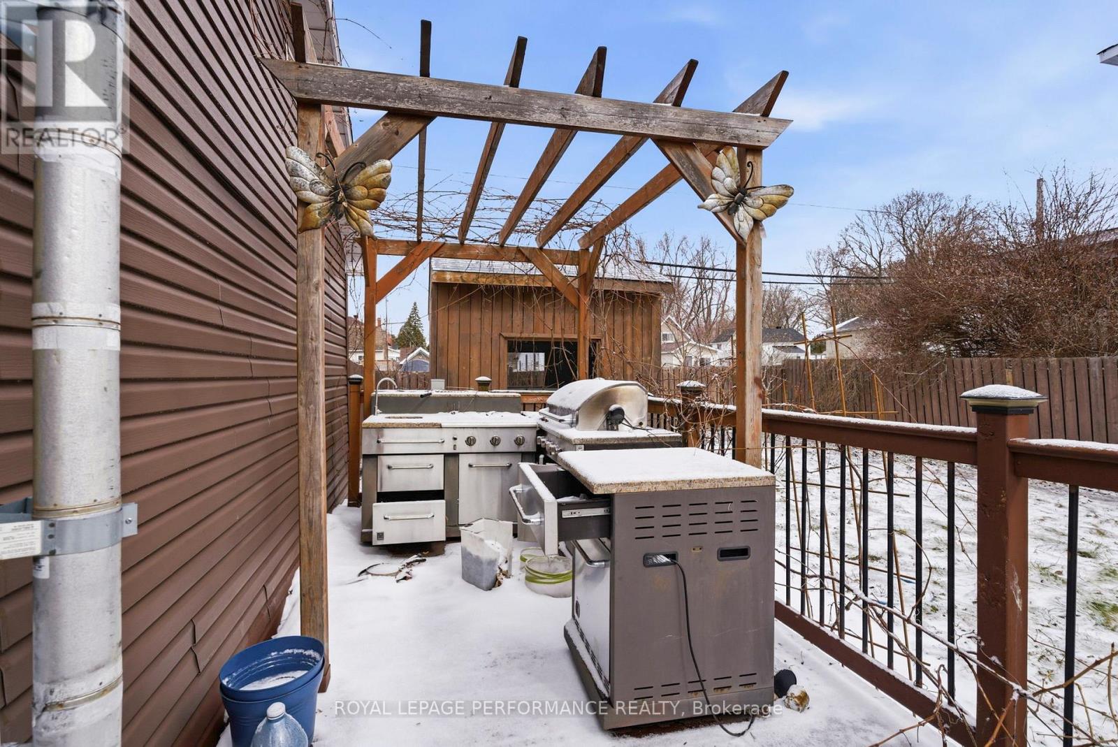 441 ADOLPHUS STREET — photo 39