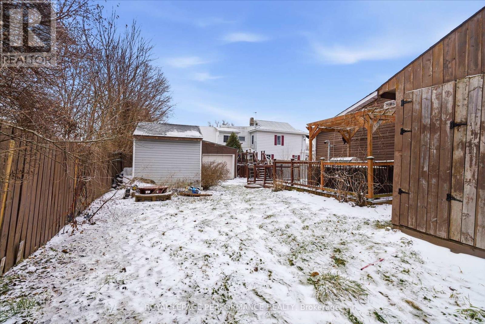 441 ADOLPHUS STREET — photo 42