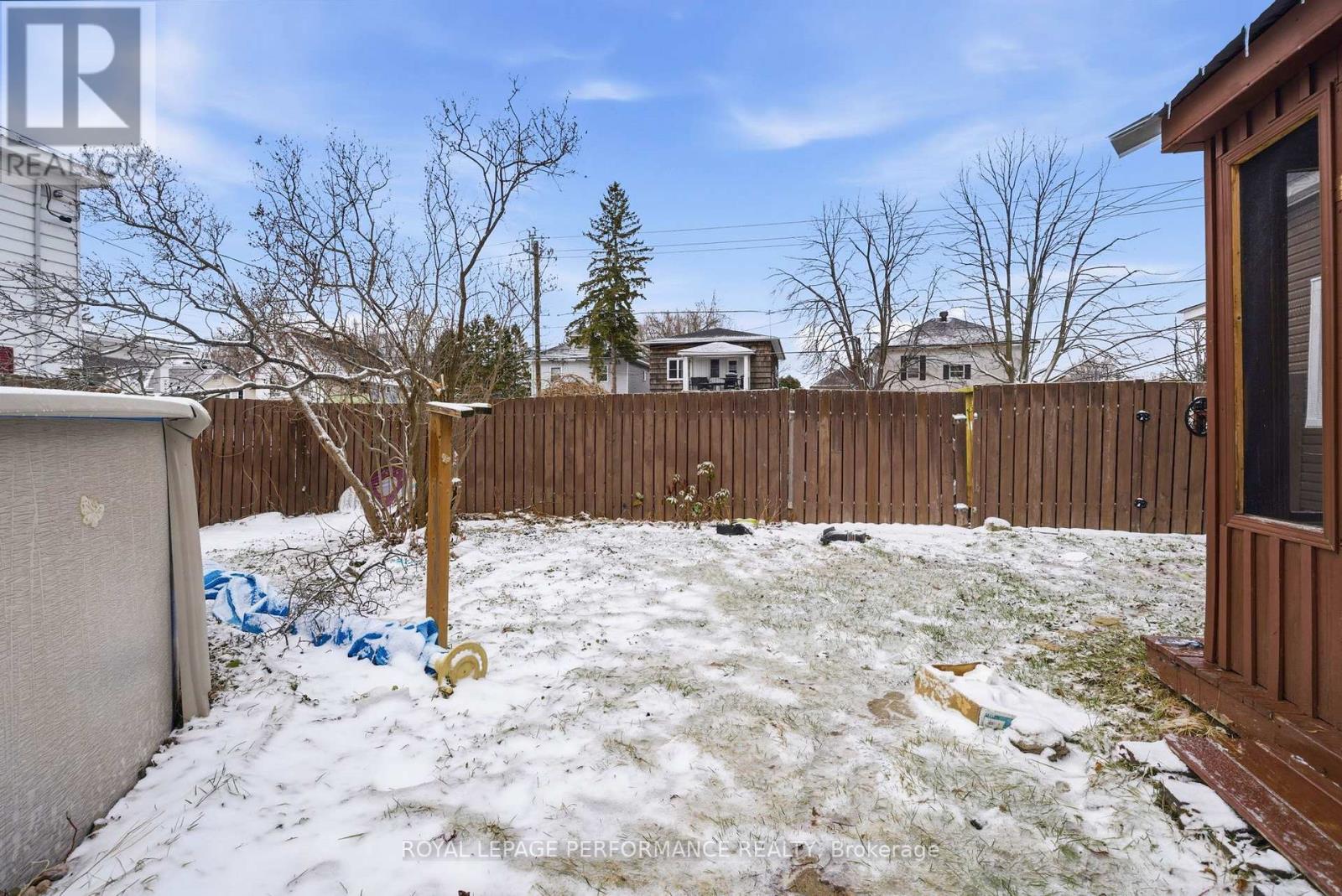 441 ADOLPHUS STREET - 45