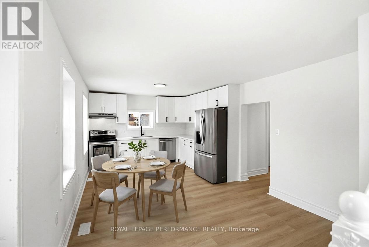 441 ADOLPHUS STREET - 5