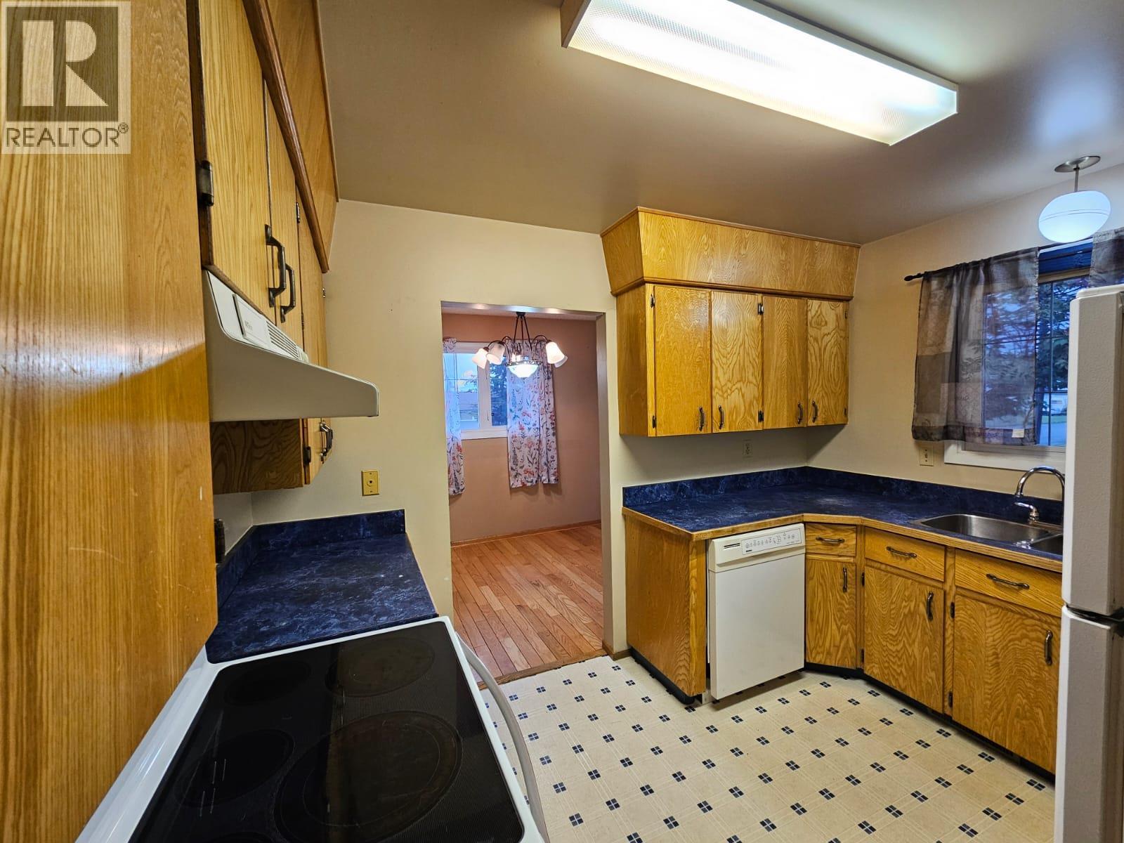 11100 16 STREET - 13