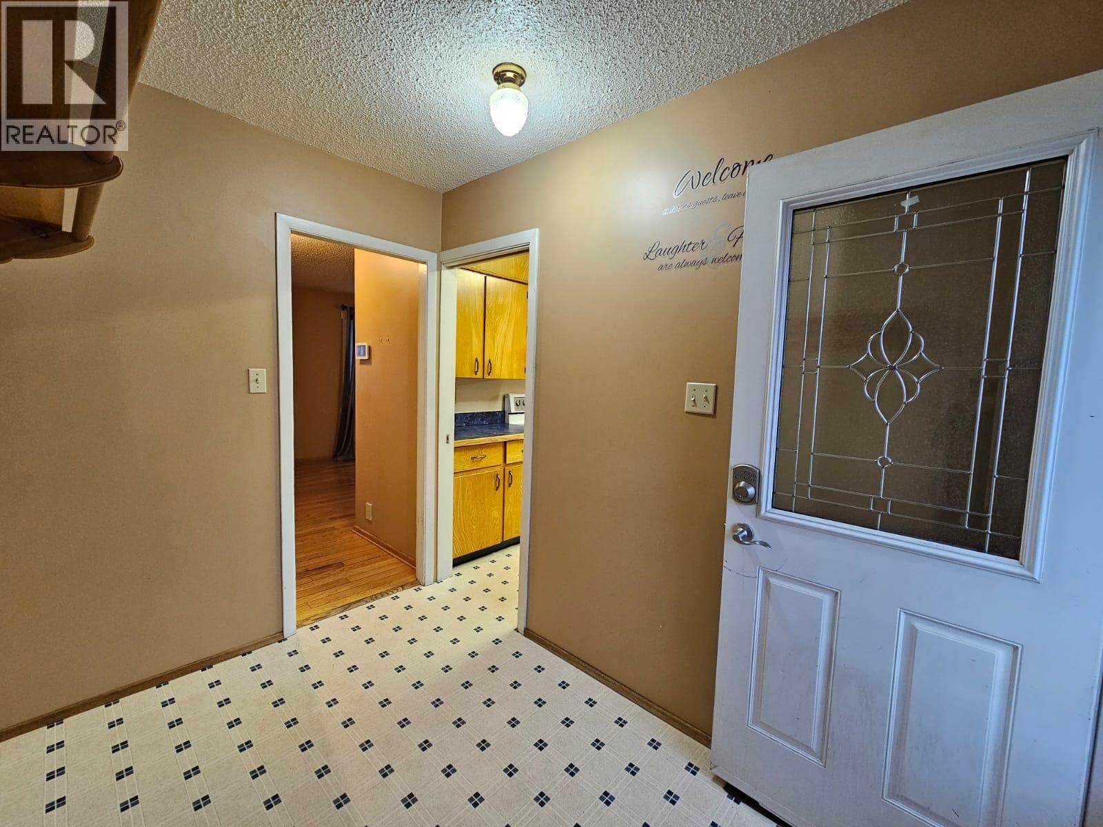 11100 16 STREET - Image 3