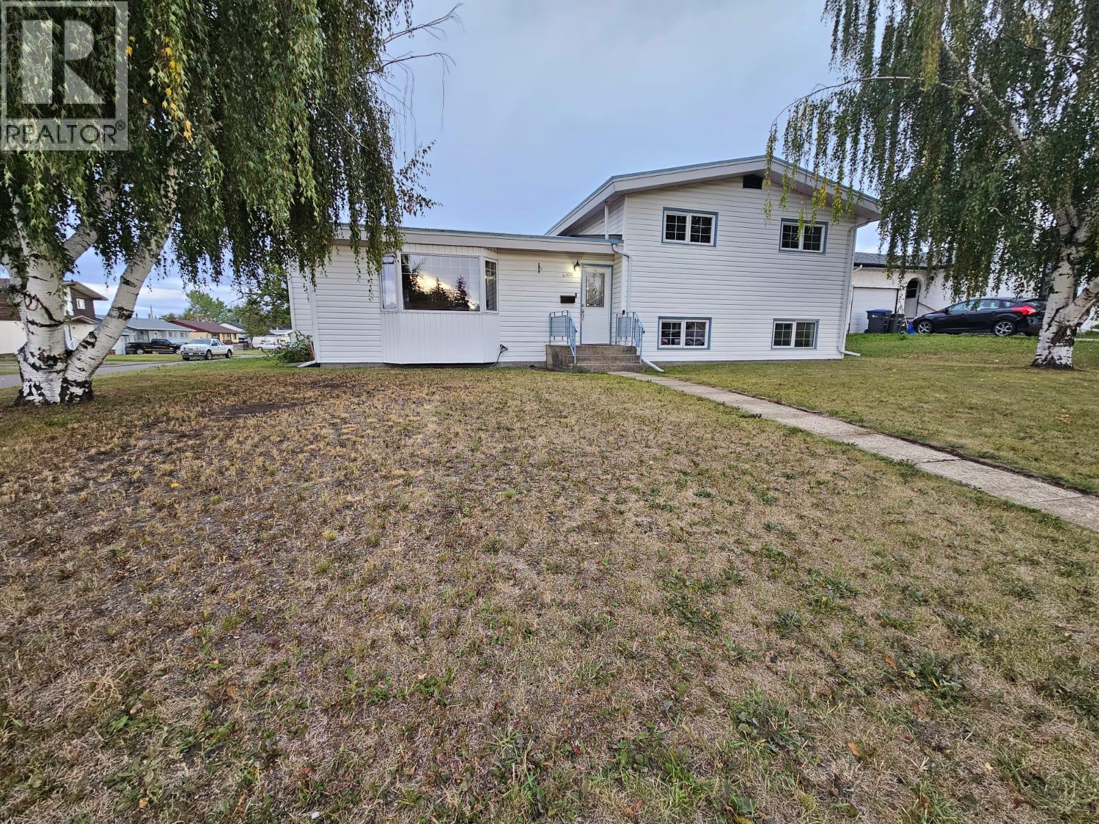 11100 16 Street - photo 2