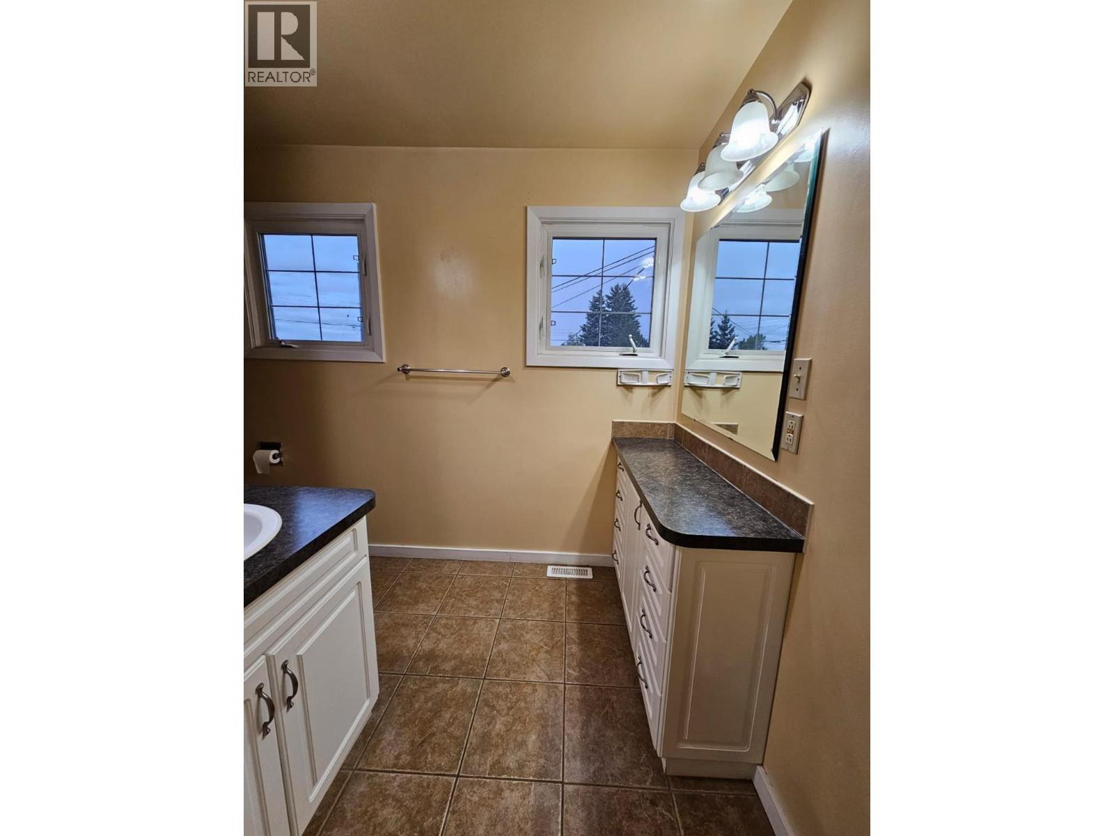 11100 16 STREET - 21