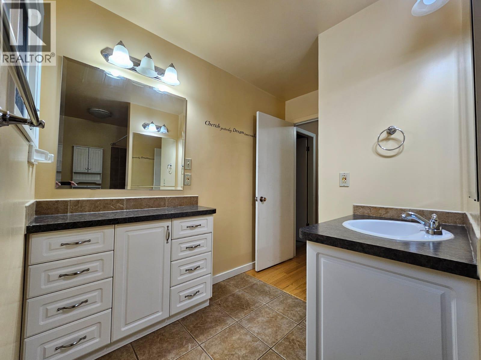 11100 16 STREET - 20