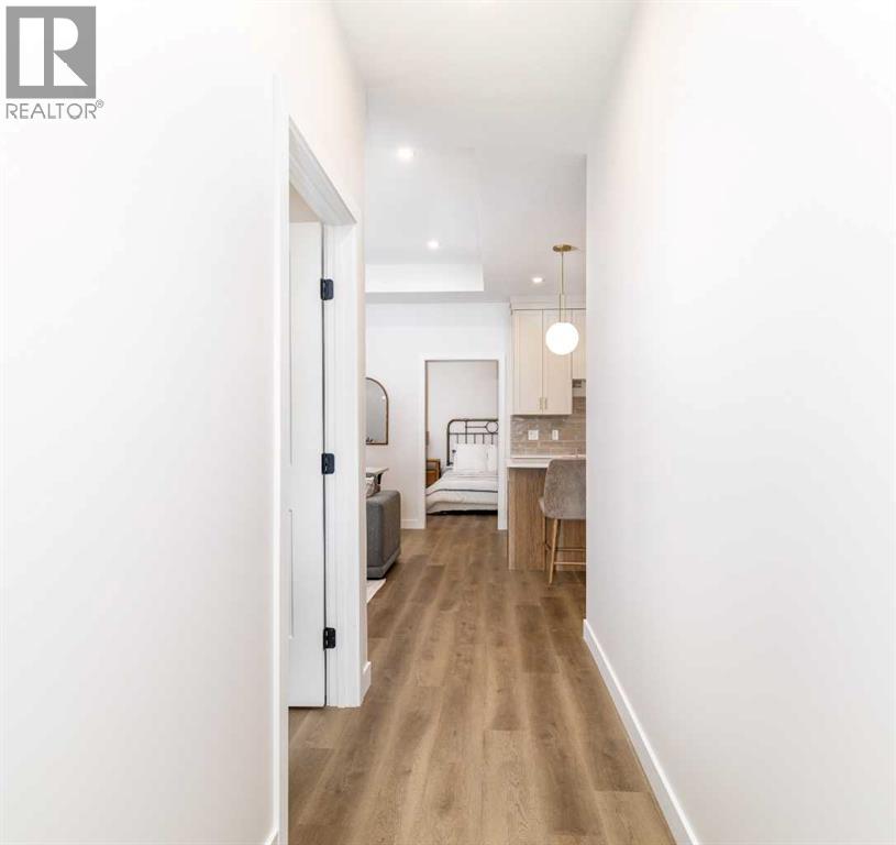 5463 55 Avenue, Lacombe