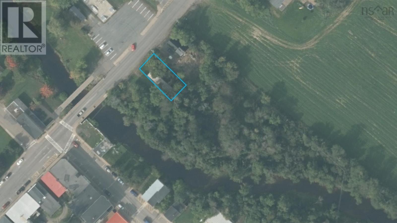 Property photo of 136 Lower Main Street