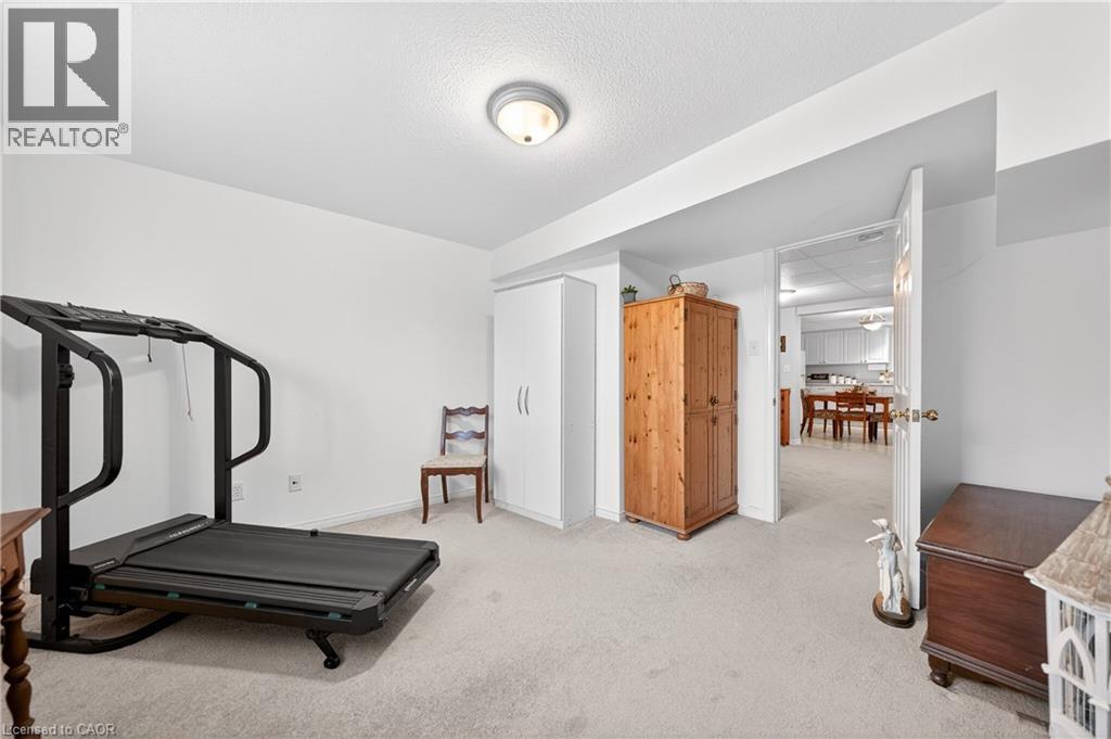 599 HARVEY STREET - 35