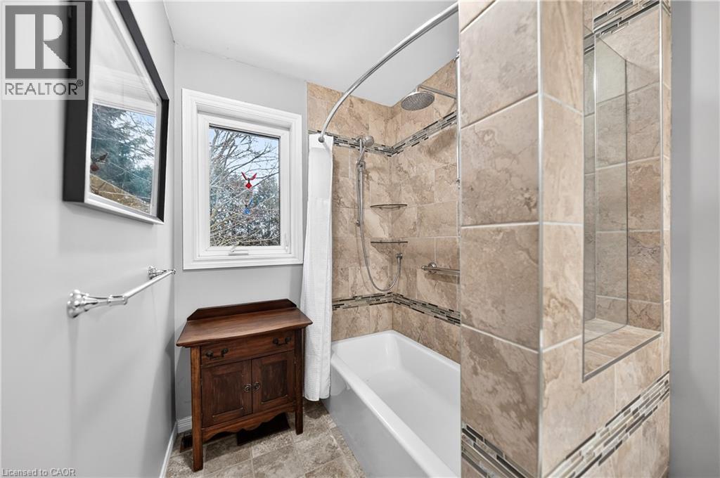 599 HARVEY STREET - 20