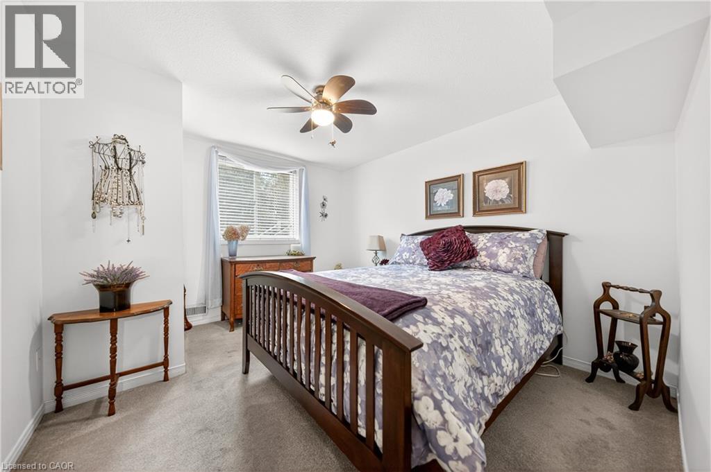 599 HARVEY STREET - 33