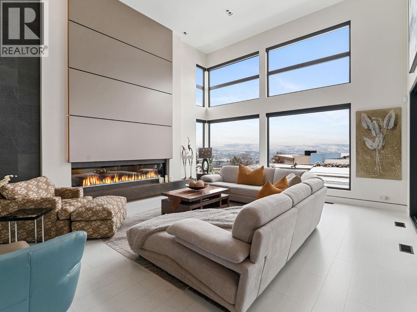  722 Highpointe Place, Kelowna