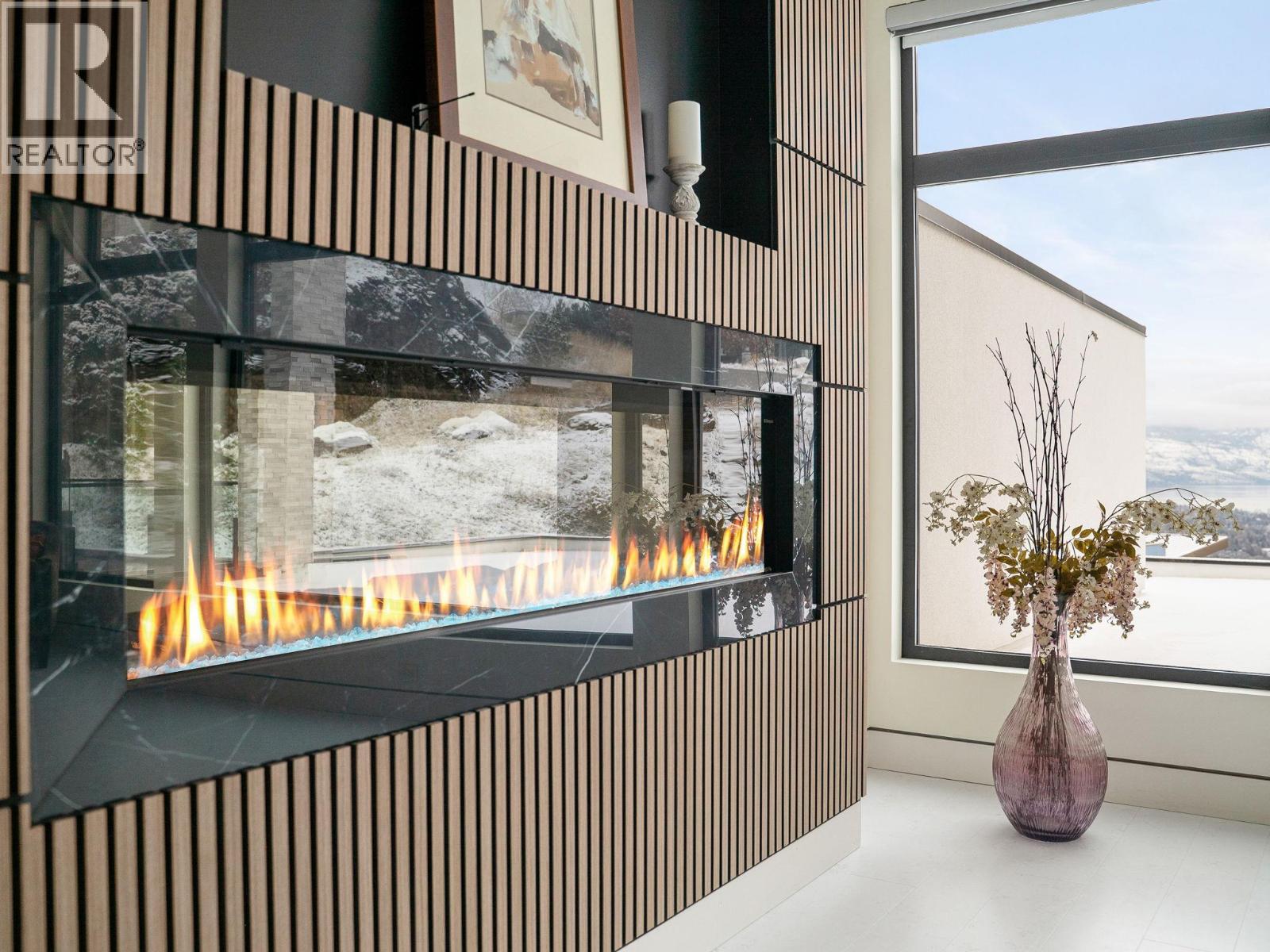  722 Highpointe Place, Kelowna