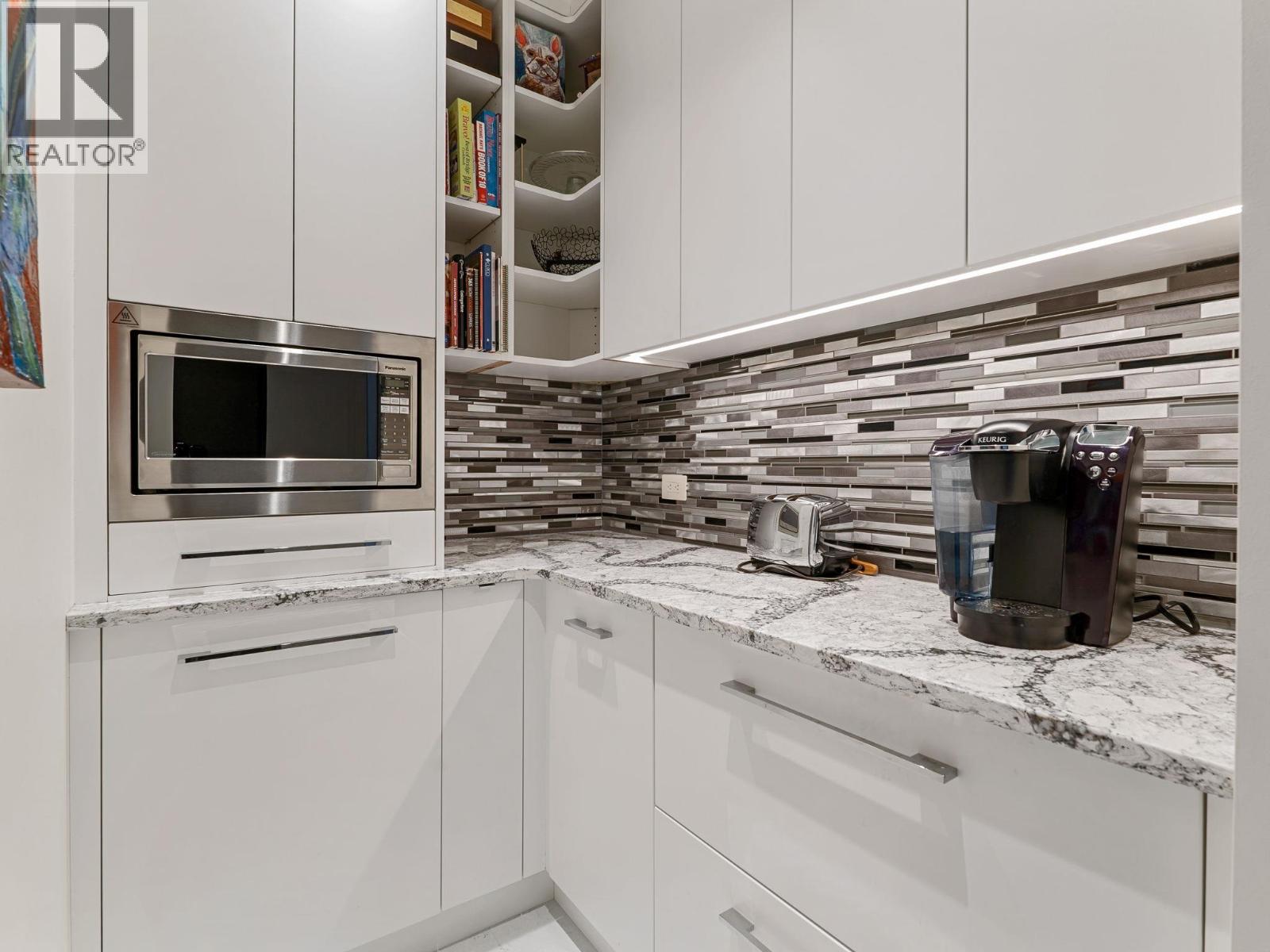  722 Highpointe Place, Kelowna