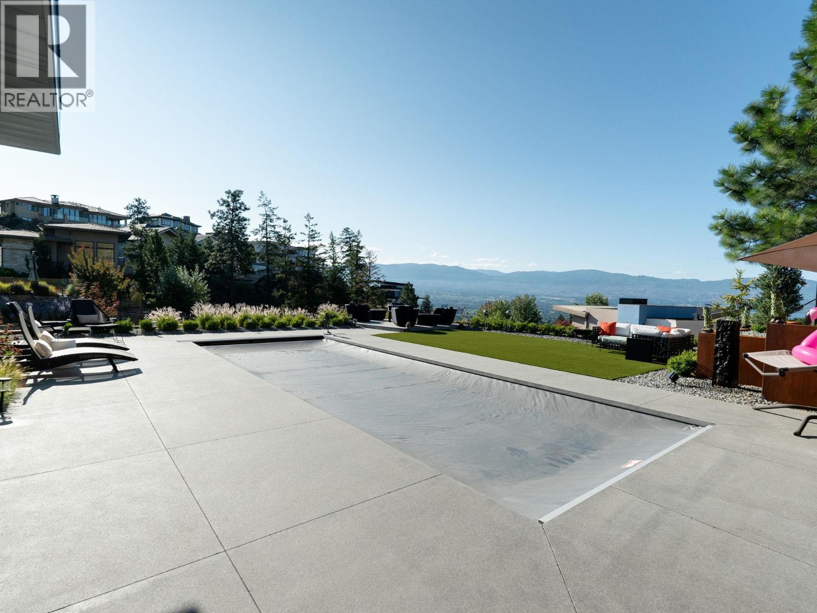  722 Highpointe Place, Kelowna