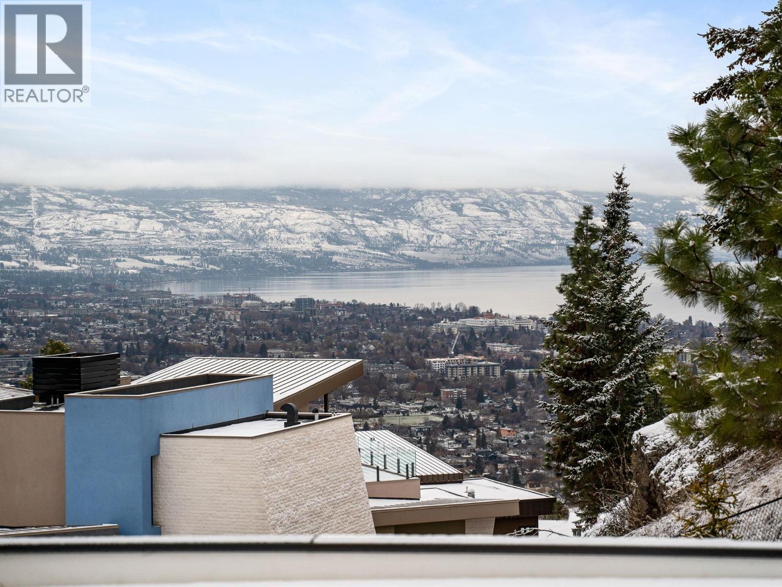  722 Highpointe Place, Kelowna