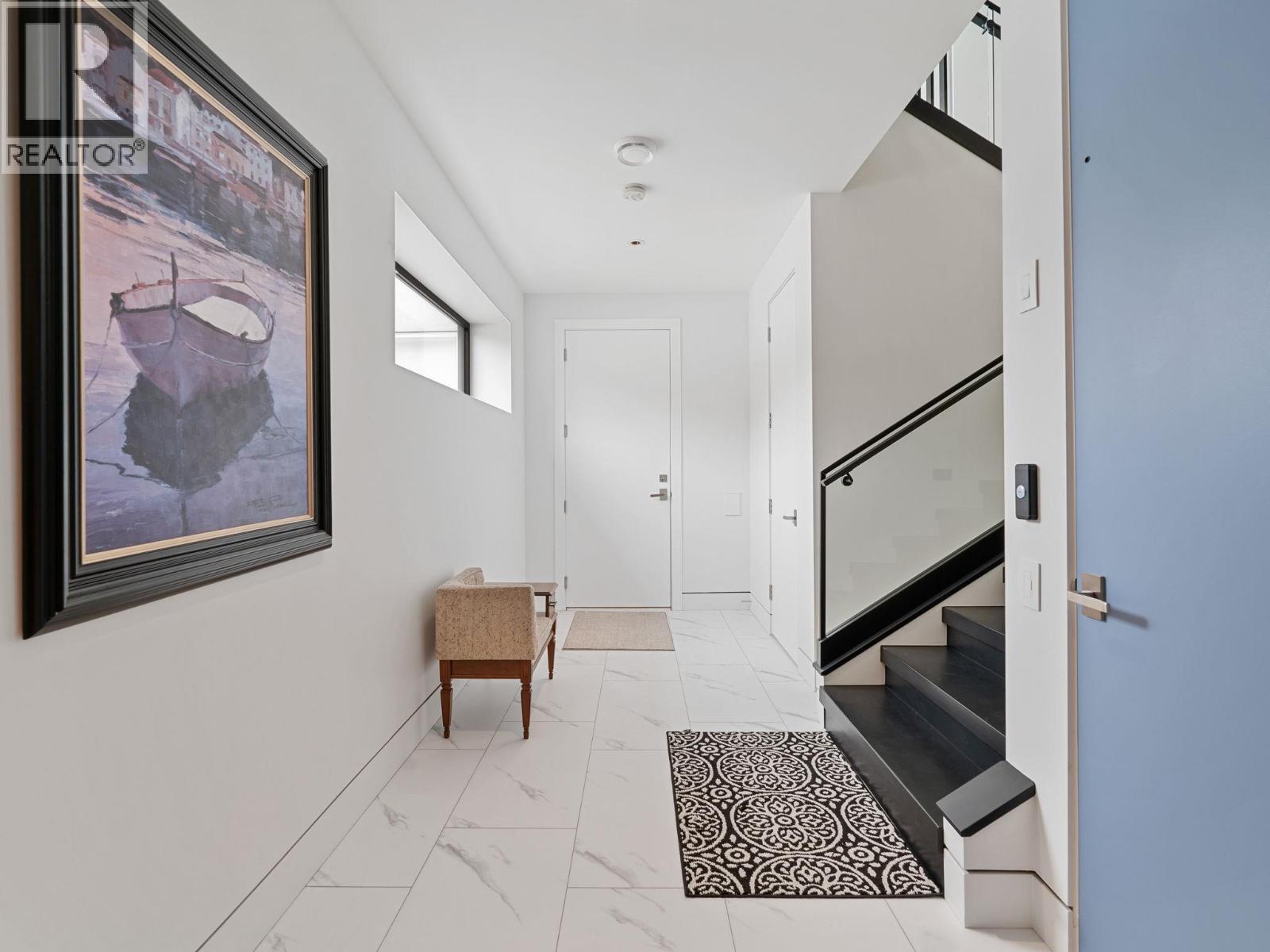  722 Highpointe Place, Kelowna