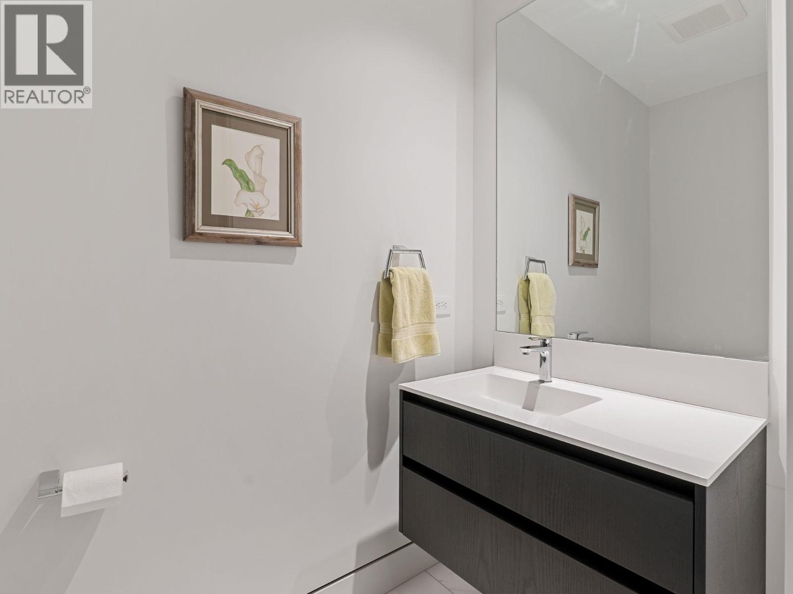  722 Highpointe Place, Kelowna