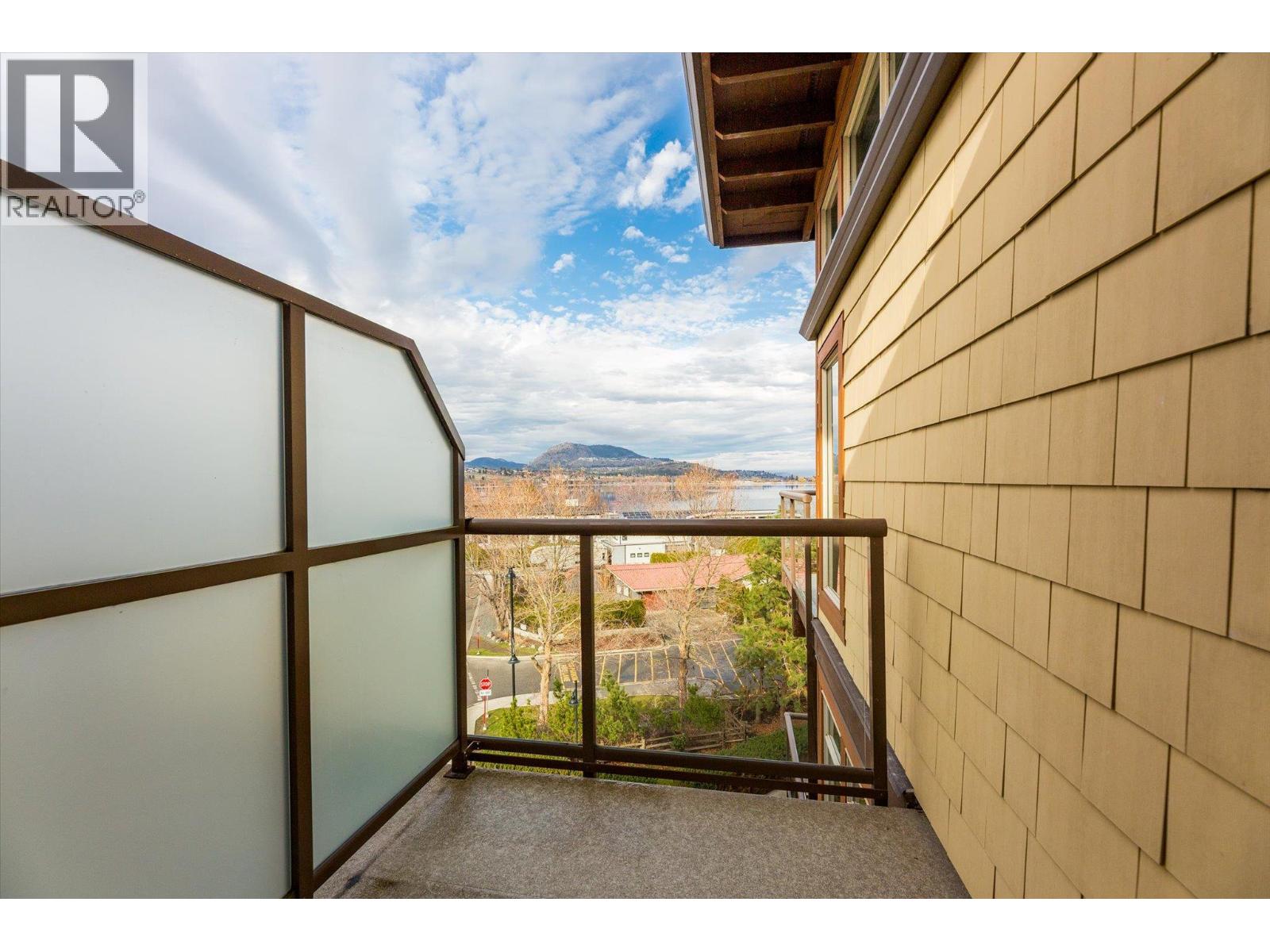4205 Gellatly Road Unit# 404, West Kelowna