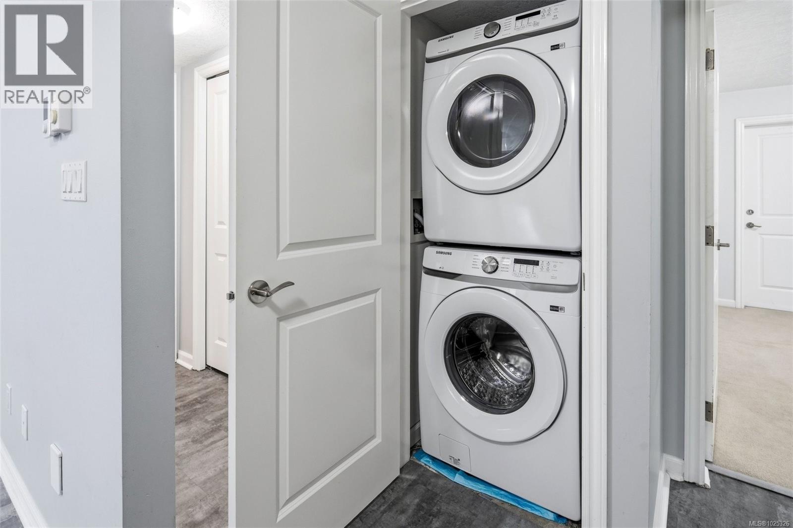 2440 DRIFTWOOD DR - 59