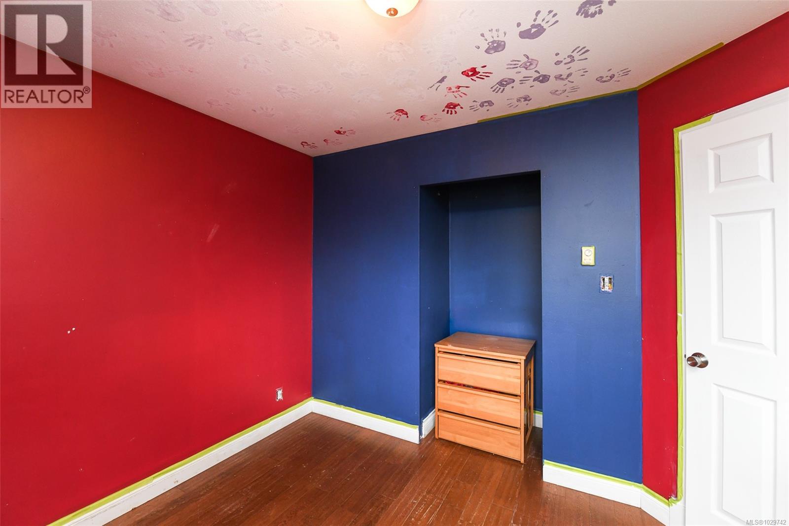 #B 1256 JOSHUA PL - 32