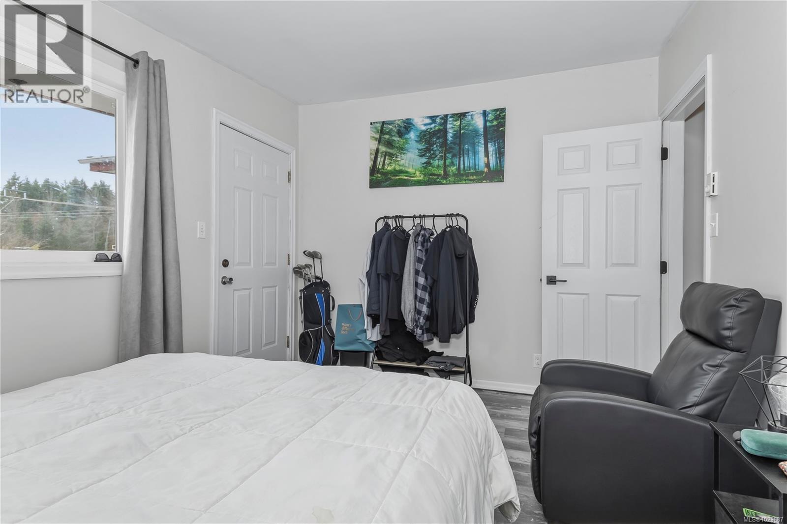 4010 Deerfield Rd - 22