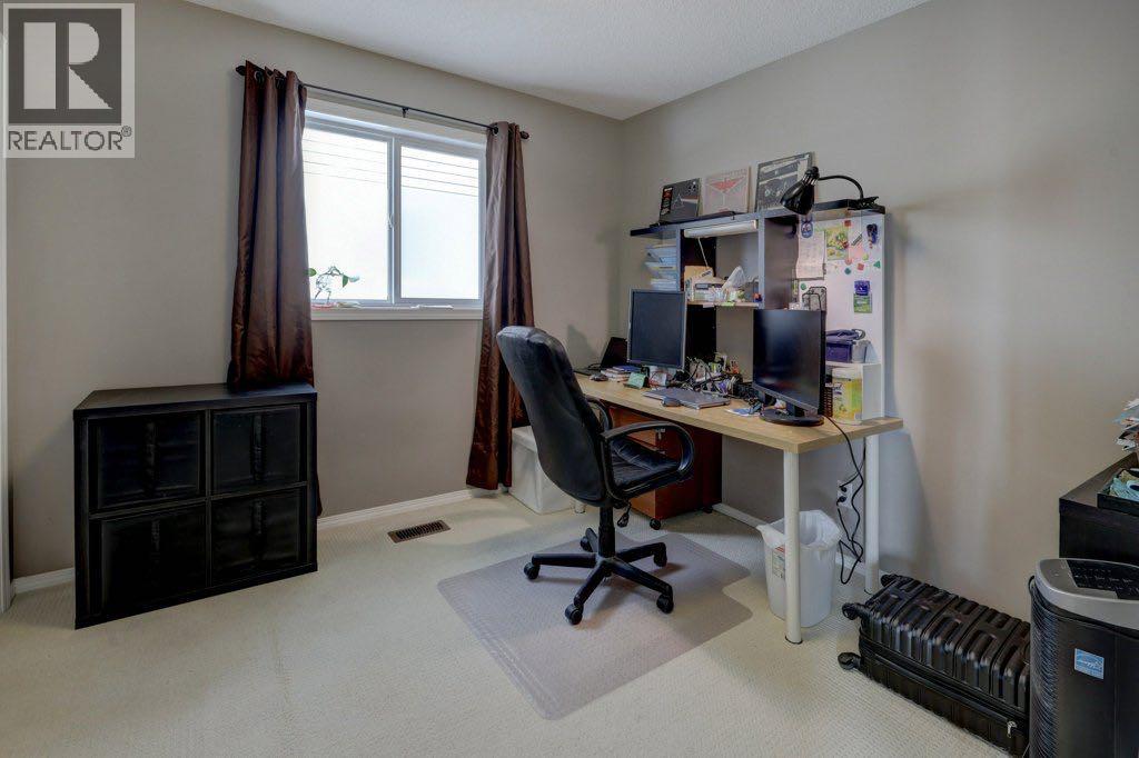 Single Family House for Sale in  Chaparral Valley Terrace SE Chaparral Calgary 