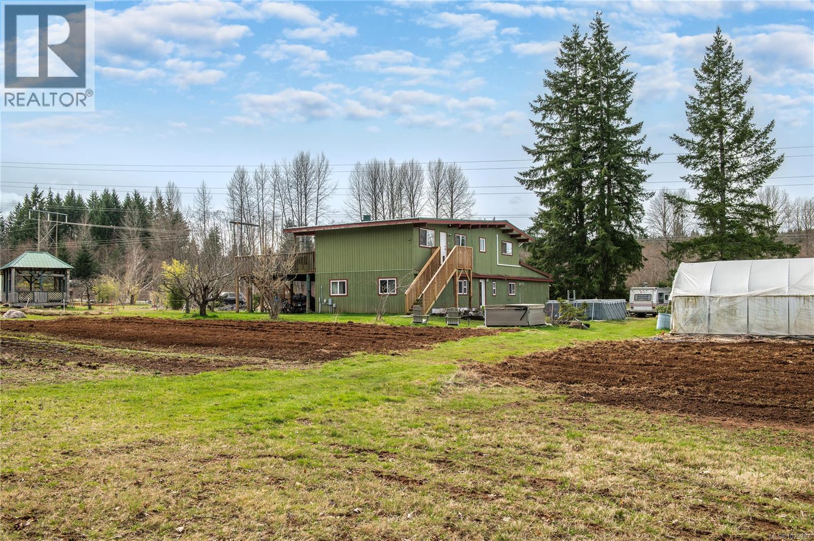 4010 Deerfield Rd - 55