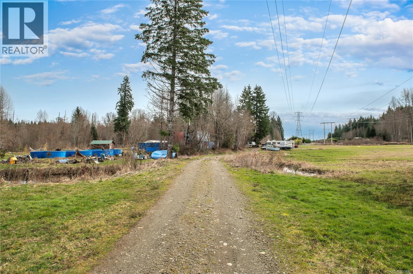 4010 Deerfield Rd - 66