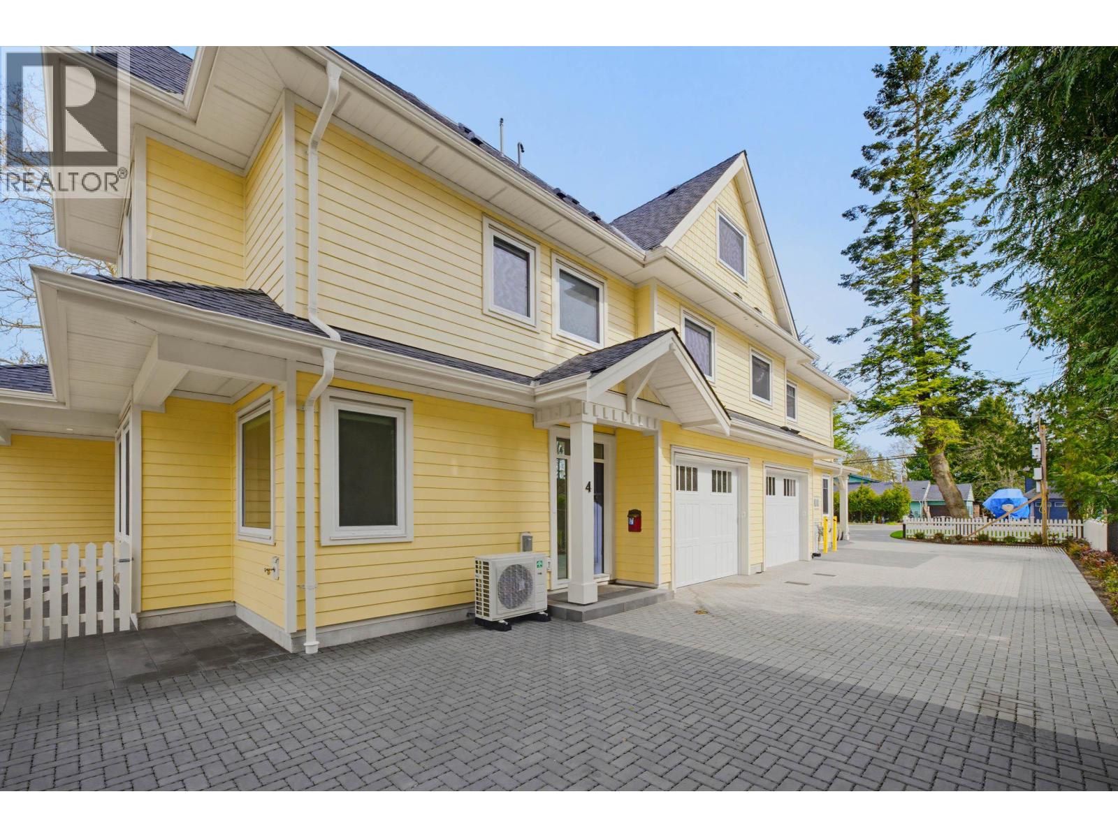 2 4569 ARTHUR DRIVE, Delta