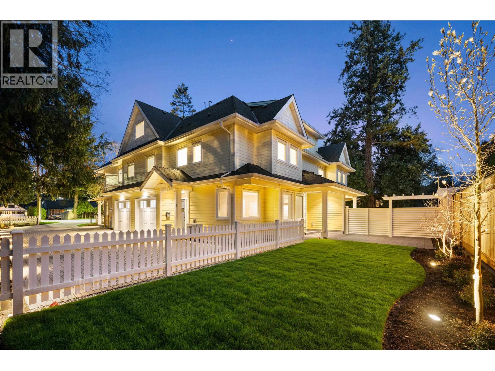 2 4569 ARTHUR DRIVE, Delta