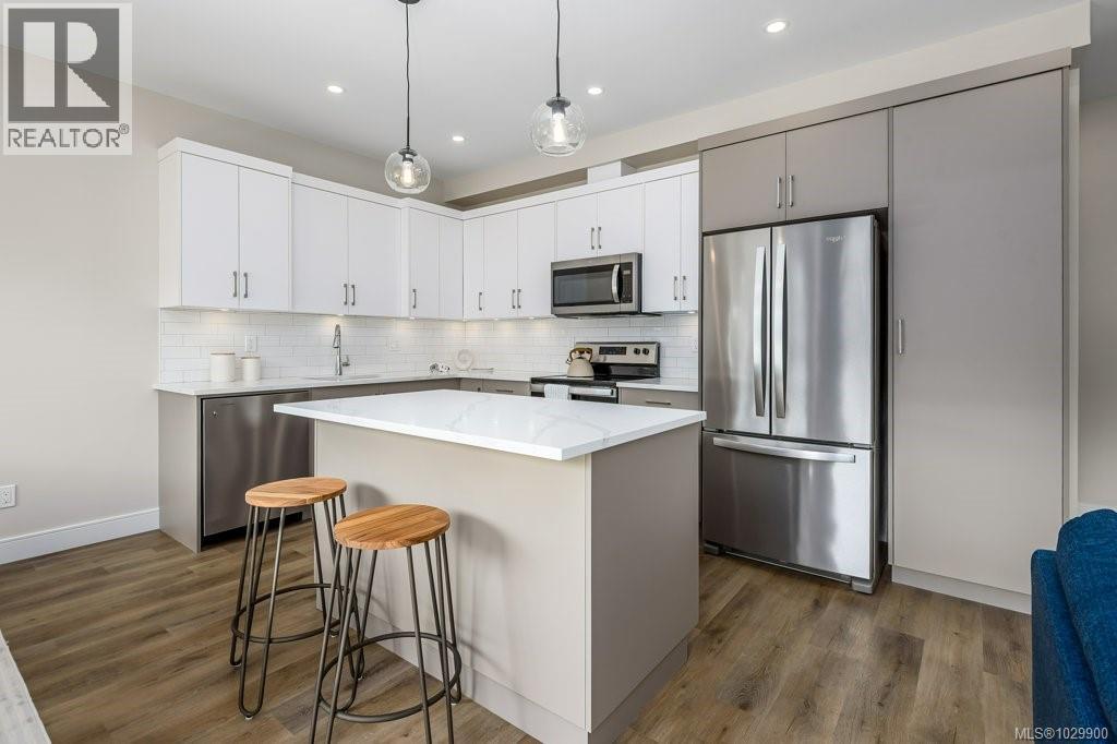 #206 2580 BROOKFIELD DR - 4