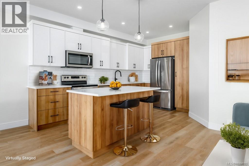 #204 2580 BROOKFIELD DR - 43