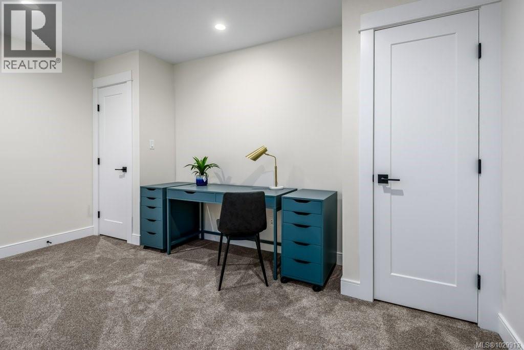 #203 2580 BROOKFIELD DR - 16