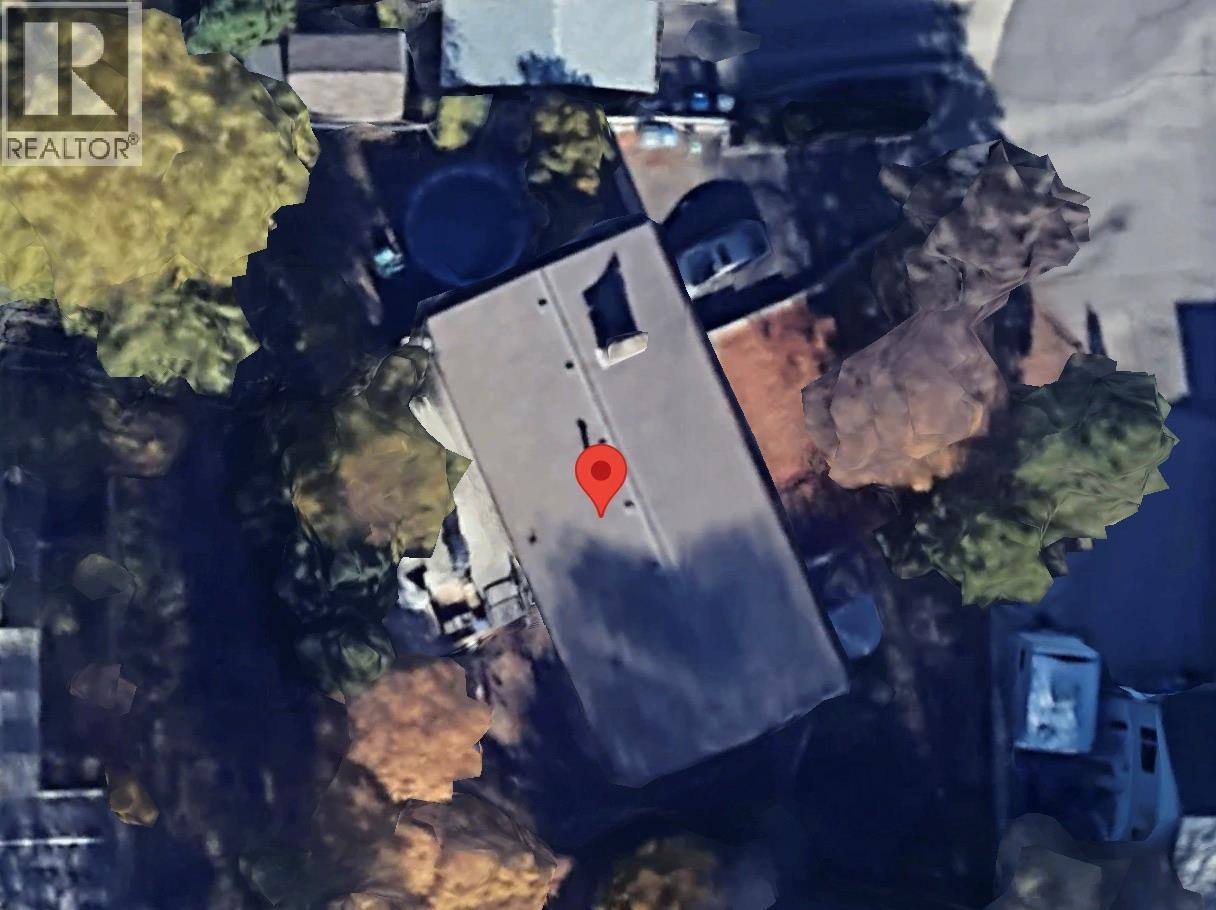525 GARDEN Terrace - 2