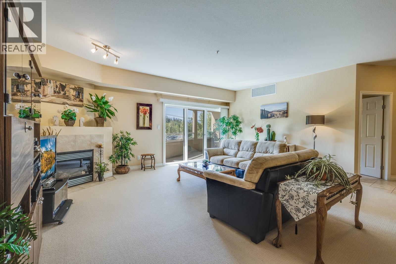 306 1961 Durnin Road, Kelowna