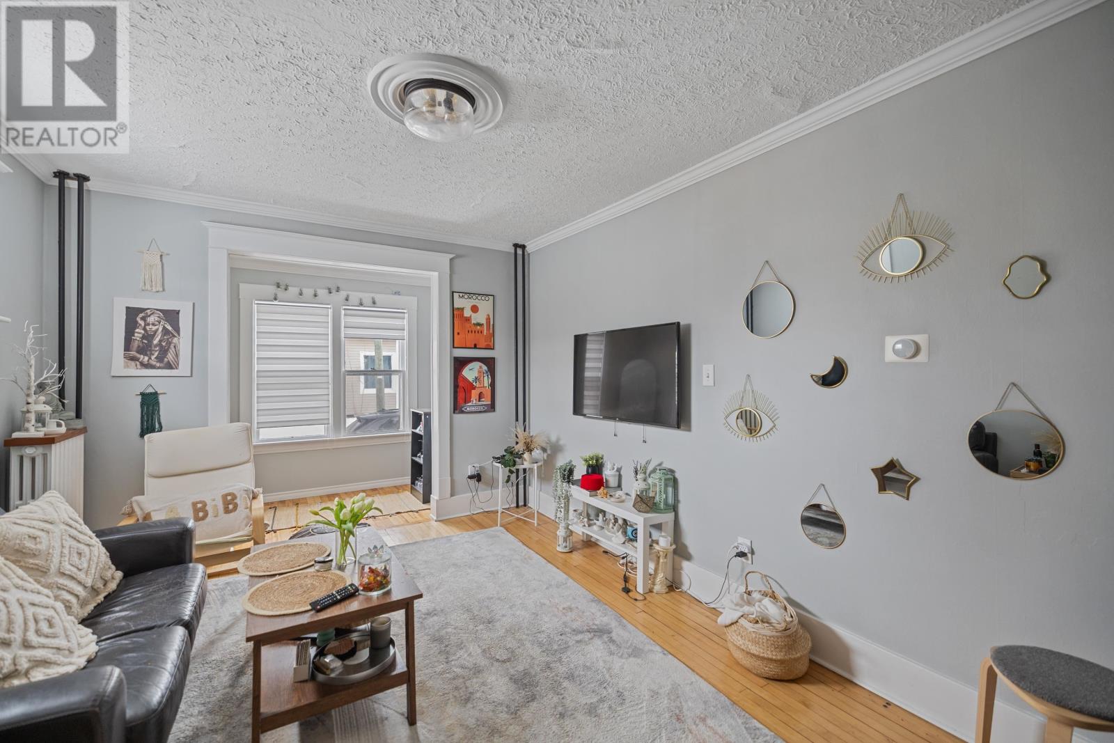 11 & 11A FELLING STREET - 10